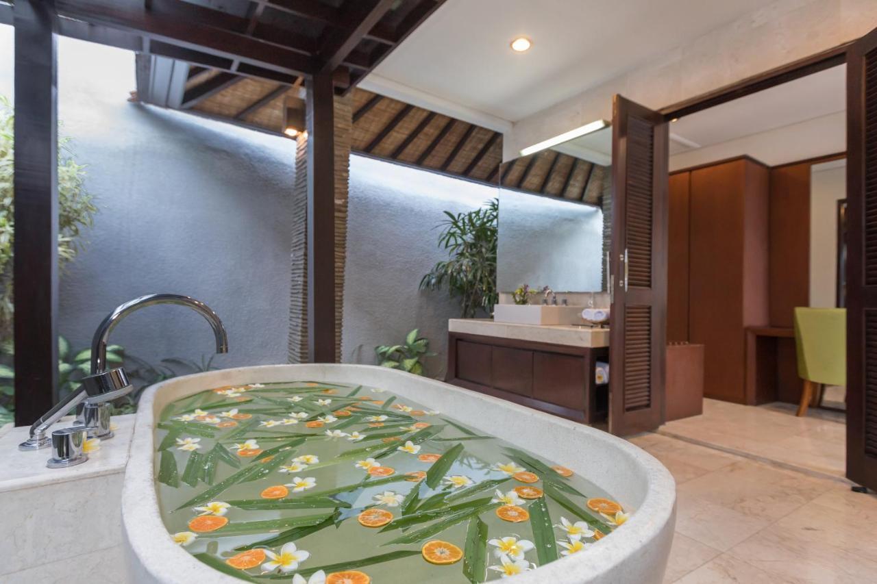 Villa Litera Seminyak  Exterior photo